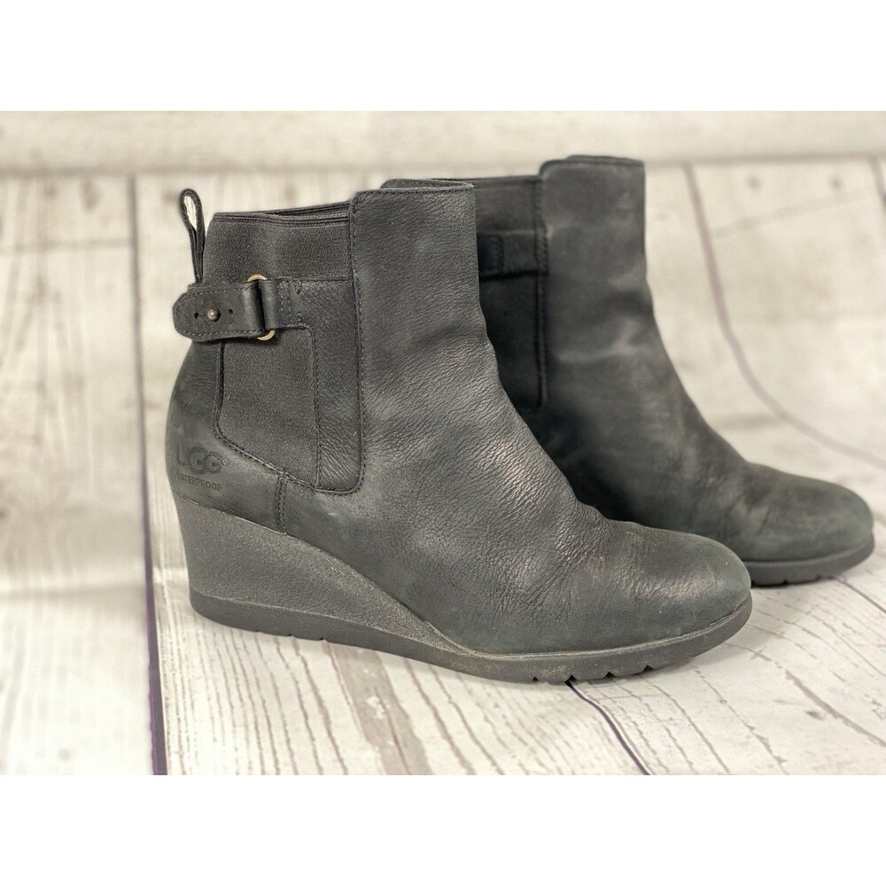 UGG INDRA Black Leather Wedge Waterproof Boots Women’s Size 8
